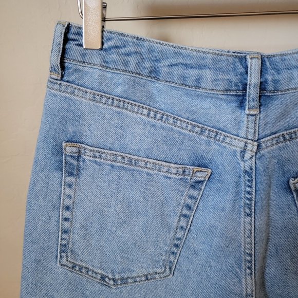 Topshop Moto Mom Cutoff Denim Jean Shorts - Picture 8 of 16